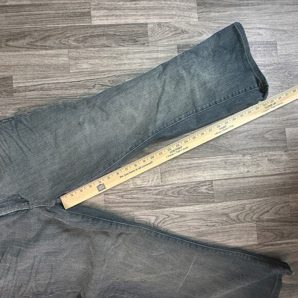 Handmade Heachable Floral Patchwork Denim Jeans Vendor #1307 PO #13331 - Picture 7 of 10